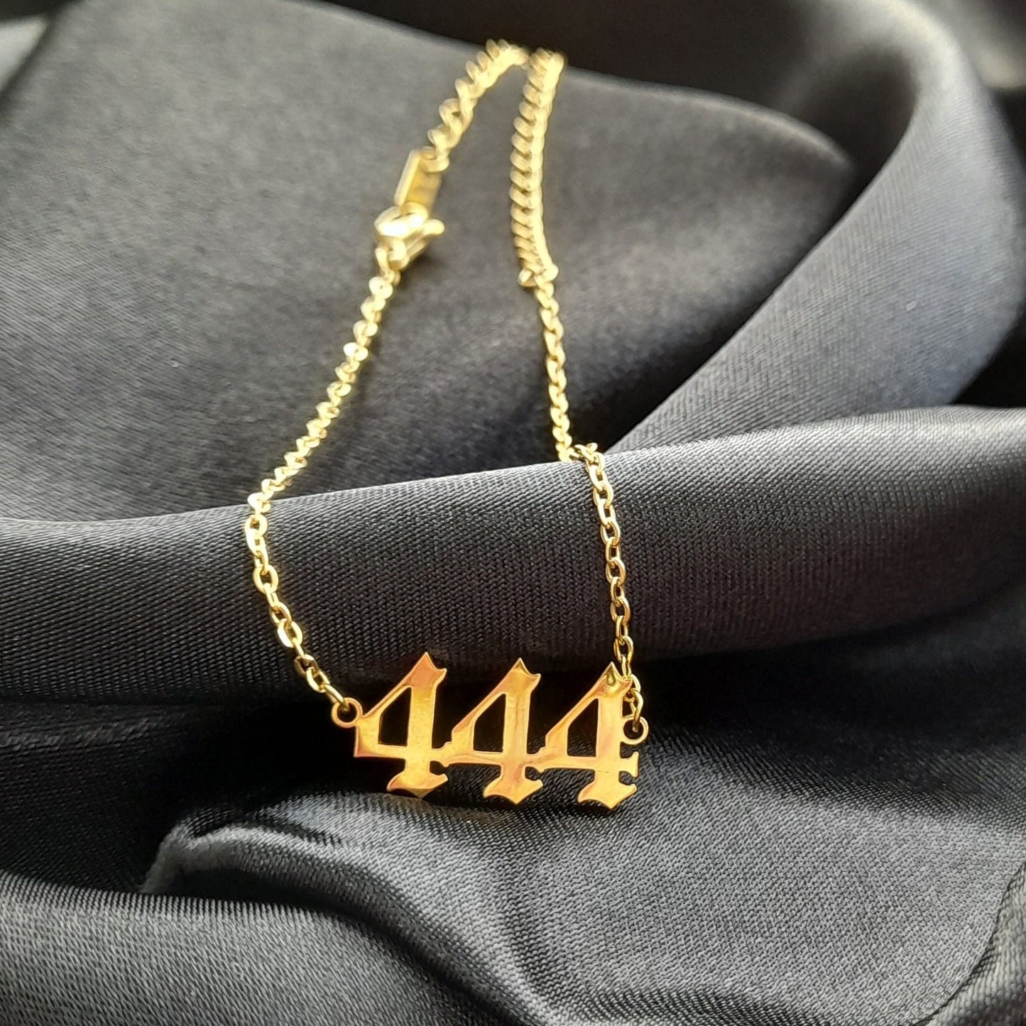 "444" Golden Chain